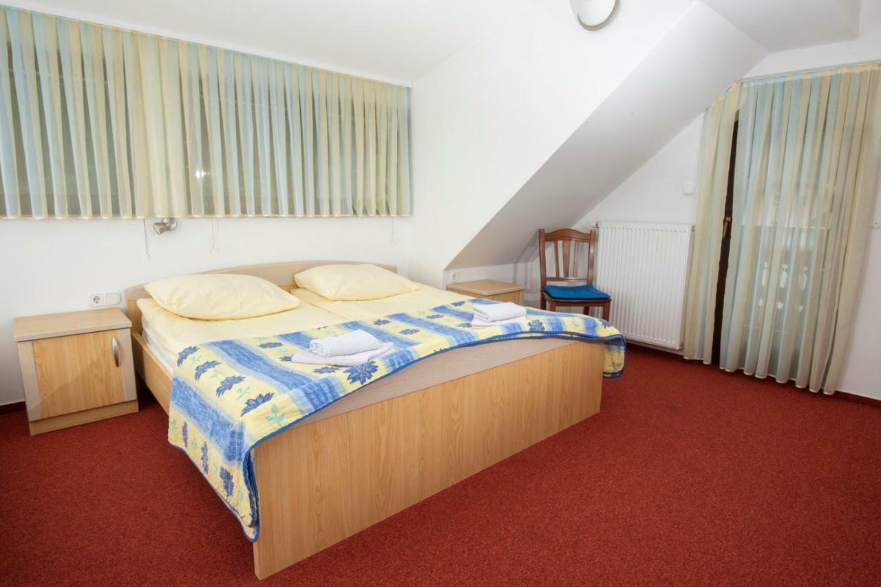 Rooms Cvitar - Center Kranjska Gora Dış mekan fotoğraf